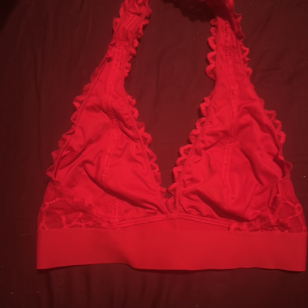 RED LACE BRALETTE ❤️🔥 - Picture 3 of 4